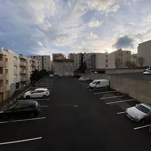 Grand F3 Tres Lumineux, Proche Gare, Avec Parking Proudhon Appartement